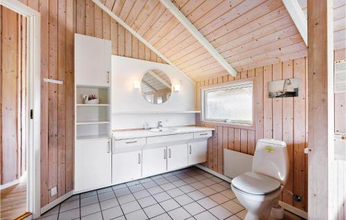 SkovbyballeにあるStunning Home In Sydals With 3 Bedrooms, Sauna And Wifiのギャラリーの写真