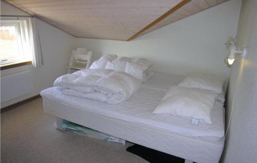 オテルプにあるAmazing Home In Otterup With 4 Bedrooms, Sauna And Wifiのギャラリーの写真