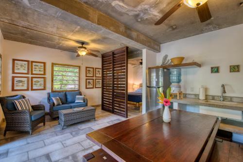 Imagen de la galería de Camp Bay Lodge, en Roatan