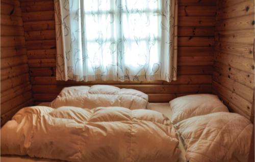 Postel nebo postele na pokoji v ubytování 2 Bedroom Gorgeous Home In Faaborg