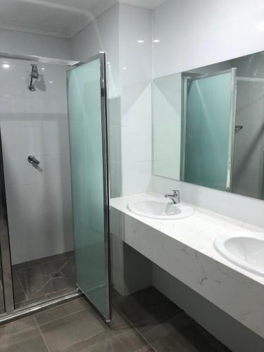 Vonios kambarys apgyvendinimo įstaigoje St Kilda Accommodation