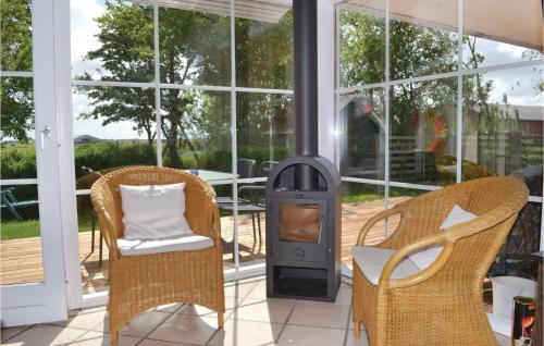 Χώρος καθιστικού στο Holiday Home Ribe With Fireplace 09