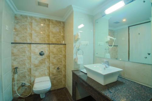 Bilik mandi di National Residency