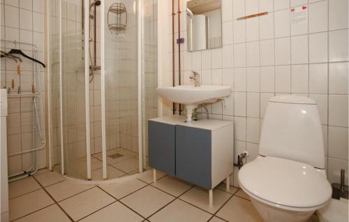 Koupelna v ubytování Gorgeous Home In Vig With Wifi