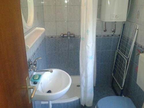 Et badeværelse på Apartments Zdenka