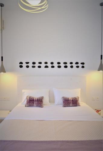 Gallery image of Dioni lux inn in Pachaina