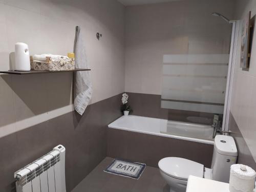 Kylpyhuone majoituspaikassa Apartamento Gabierrota