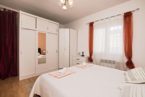 Apartment Maja