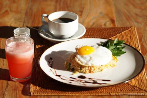 Mad på resortet eller i nærheden