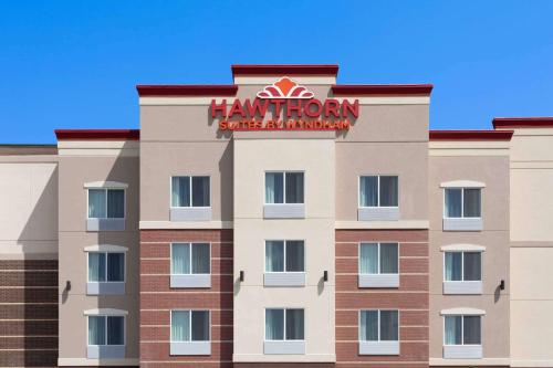 a rendering of a hampton inn syracuse university at Hawthorn Extended Stay by Wyndham Loveland in Johnstown