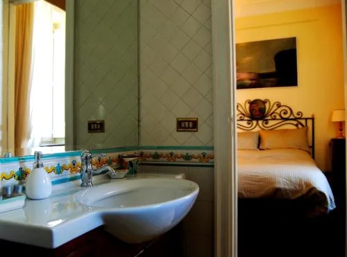 Calabritto Suite photo 13
