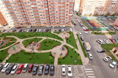 Letecký snímek ubytování 1 и 2х комнатные апартаменты у Парка Краснодар жк Панорама