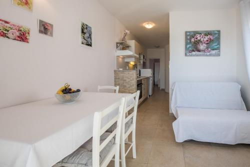 Apartments Amneris
