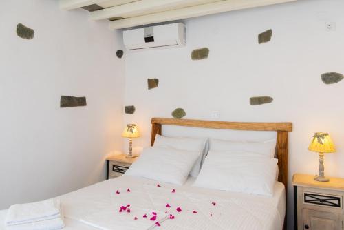 Posteľ alebo postele v izbe v ubytovaní Efthymia apartments