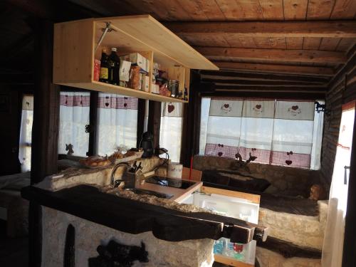 Virtuvė arba virtuvėlė apgyvendinimo įstaigoje Il Vecchio Olmo