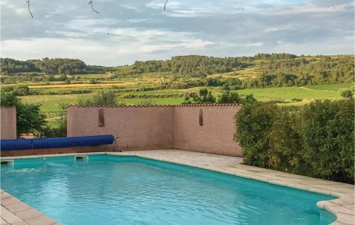Beautiful Home In Cruzy With 4 Bedrooms, Wifi And Outdoor Swimming Pool