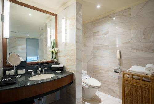 Un baño de Hôtel du Parc Hanoï