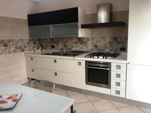 Η κουζίνα ή μικρή κουζίνα στο La Casa di Pedro