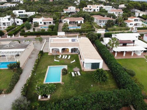 Villa De Lujo Frente A La Playa, Binisafua – Updated 2022 Prices