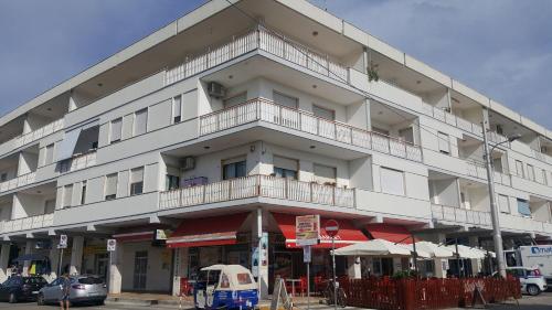 Gallery image of Torre dell'orso centralissima vista mare in Torre dell'Orso