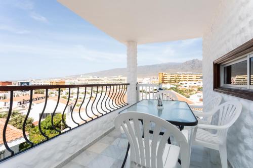 Foto Home2Book Stunning Sea Views Adeje, Wifi & Pool 1