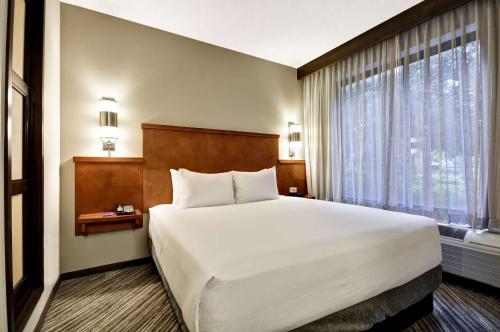 Hyatt Place Tampa Airport/Westshore Image