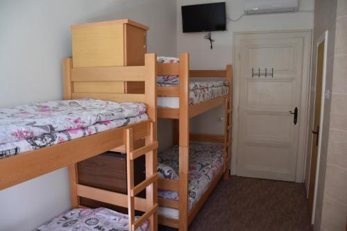 Cama o camas de una habitación en Exit Labirint Centar