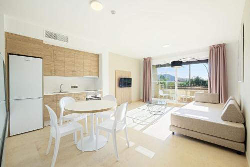 Envía Almería Apartments Spa & Golf, La Envia – Updated 2022 ...