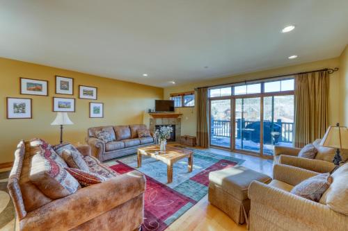 70 Oak Lane – Photos 3