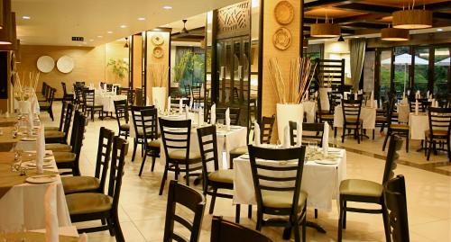Εστιατόριο ή άλλο μέρος για φαγητό στο Mount Meru Hotel