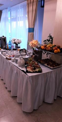 Jídlo v hotelu nebo okolí