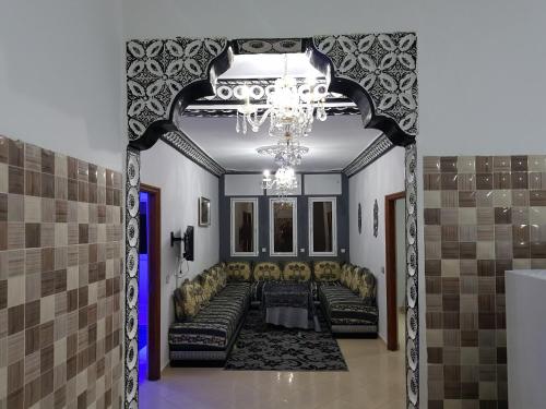 The lobby or reception area at Luxe appartement Nour D'asilah free wifi 5G