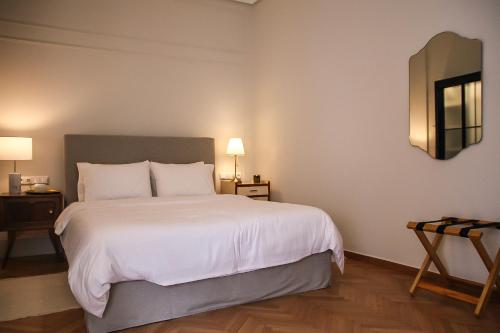 API Projects Athens - Cartier Apartment