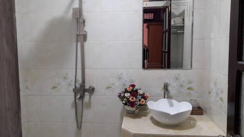 Ένα μπάνιο στο Nguyen Dang Guesthouse