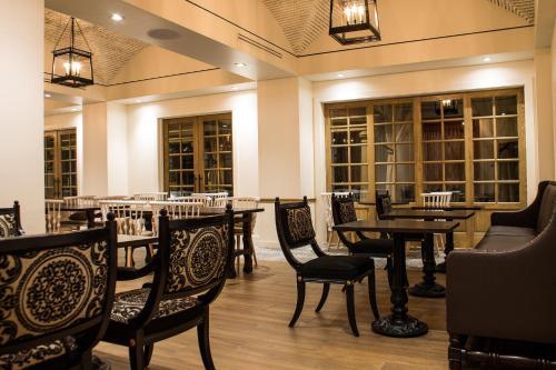 Hotel Valencia Santana Row Image