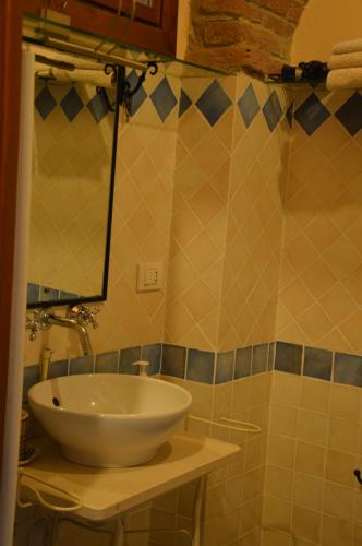A bathroom at Agriturismo Mondo