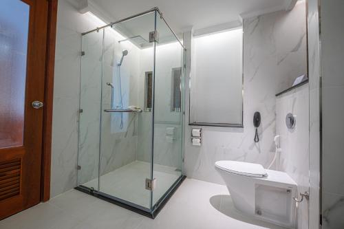 Bagno di The Empress Premier Chiang Mai