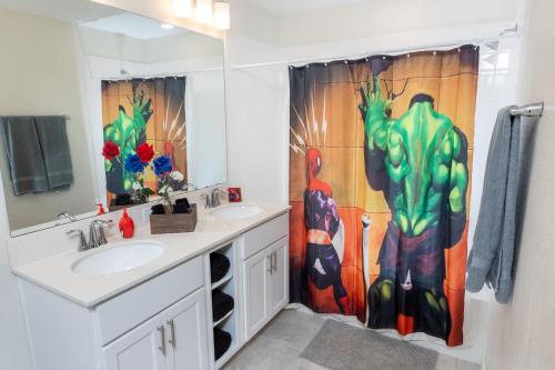H - New 2 Bedroom Condo - 5 Miles to Disney - Free Water Park photo 88