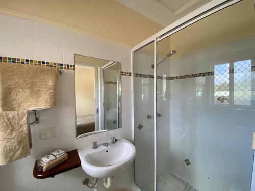 Koupelna v ubytování Cooktown Motel