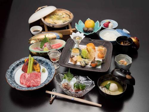 Φαγητό σε αυτό το ryokan ή κάπου εκεί κοντά