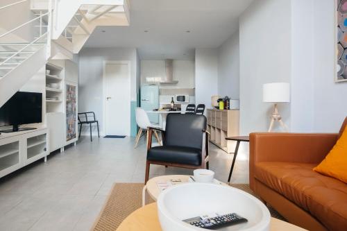 Gallery image of HOMEABOUT RETIRO Apartment II in Madrid
