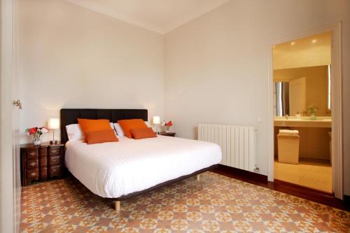 A bed or beds in a room at Casa Valeta