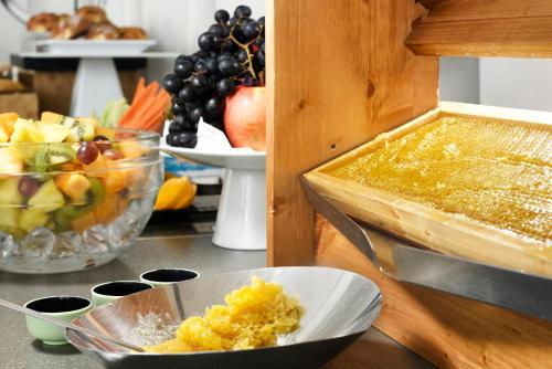 Jídlo v hotelu nebo okolí