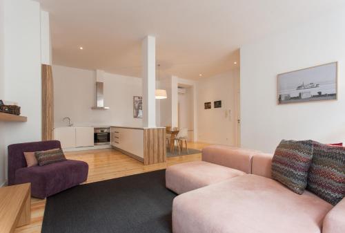 FLH Baixa Spacious Apartment