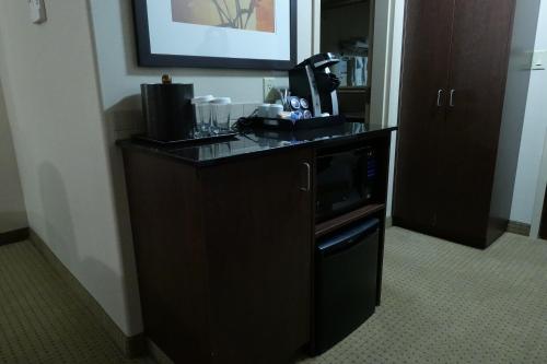 Ramada by Wyndham Weyburn