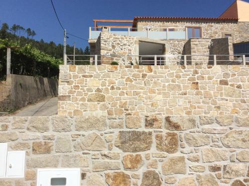 Το κτήριο όπου στεγάζεται  το κατάλυμα σε φάρμα