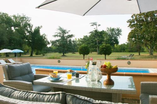 Vườn quanh Escudes