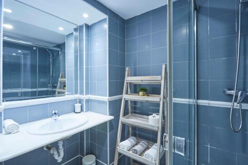 LEEWAYS APARTMENT in SAN BERNARDO