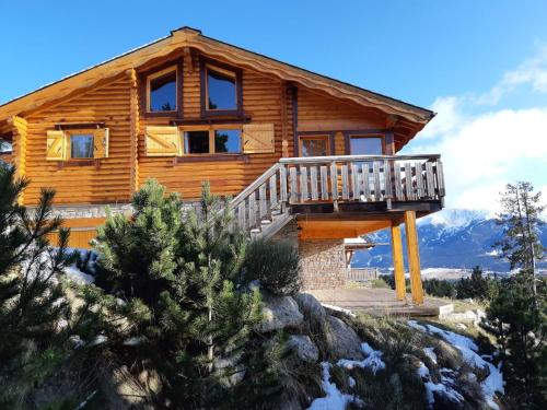 Das Gebäude in dem sich das Chalet befindet