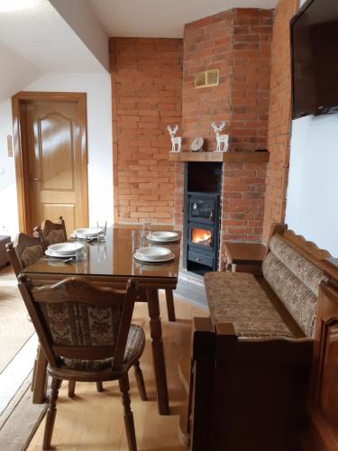 Χώρος καθιστικού στο Apartman Kupres Centar